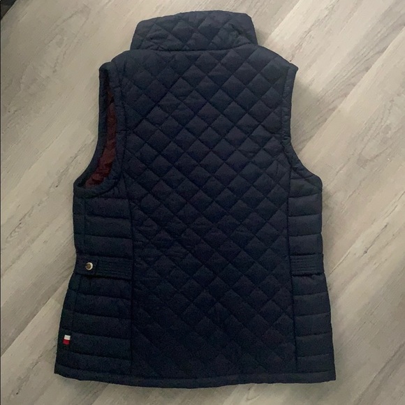 Tommy Hilfiger vest - Picture 2 of 5